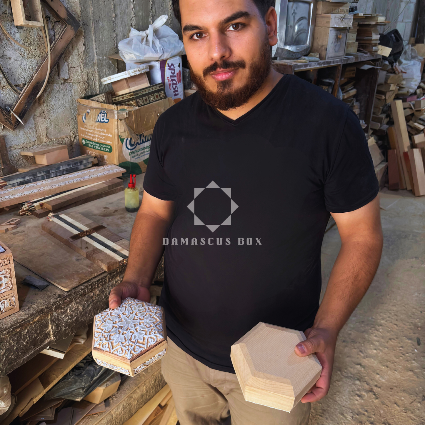 Handcrafted Damascene Jewelry Box – Luxury Wood Design with Mother of Pearl Inlay