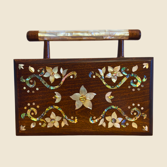 Sham – Luxe Damascene Clutch met Bloemmotief Parelmoer & Brokaat Voering