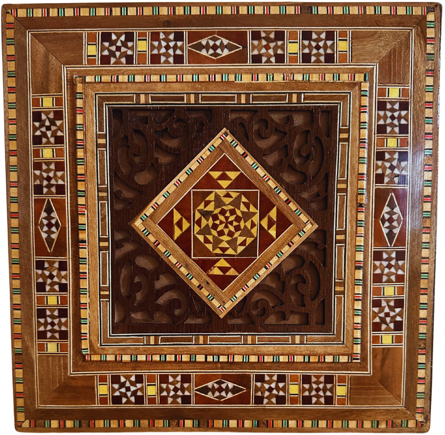 Damasceńska Szkatuła na Biżuterię – Elegancja z Aksamitem